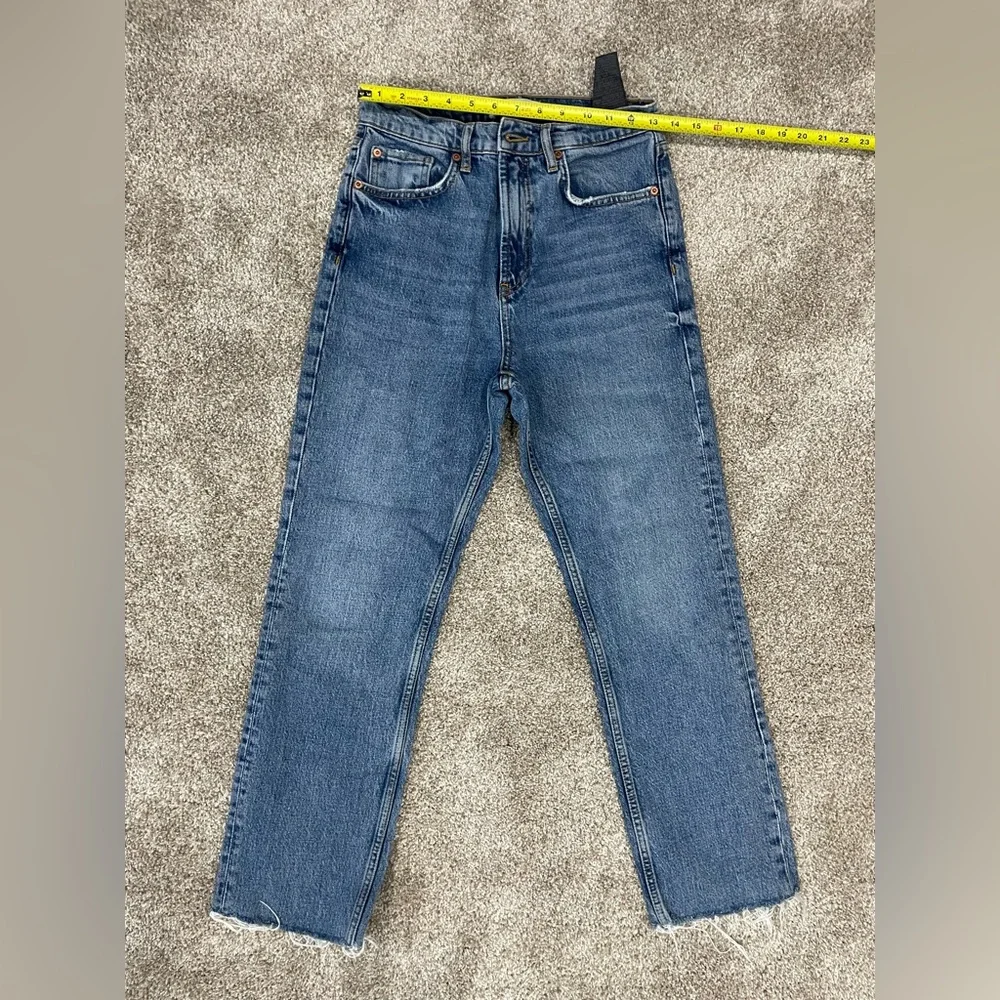 Zara Women's Straight Leg Blue Jeans - Picture 7 of 9